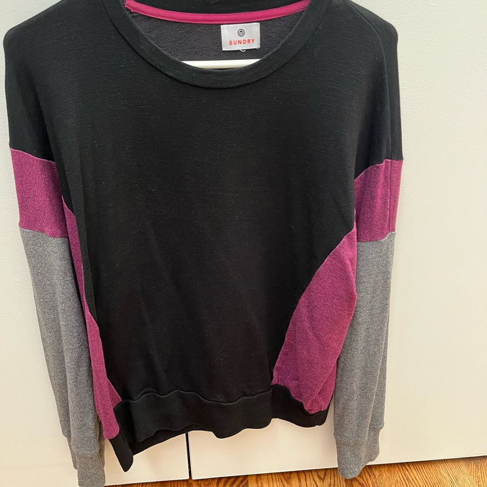 Sundry Size O (XS) Colorblock Sweatshirt